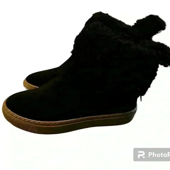 Cougar Devon Chelsea Waterproof Slip-On Bootie/Ankle Boots (Women) size 6 - Picture 8 of 10